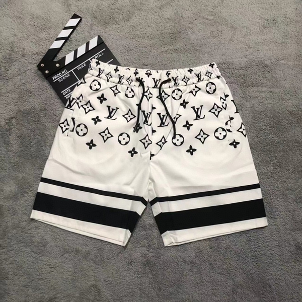 ブランドハーフパンツ背面デザイン